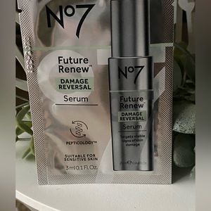 No7 future renew damage reversal serum SAMPLE